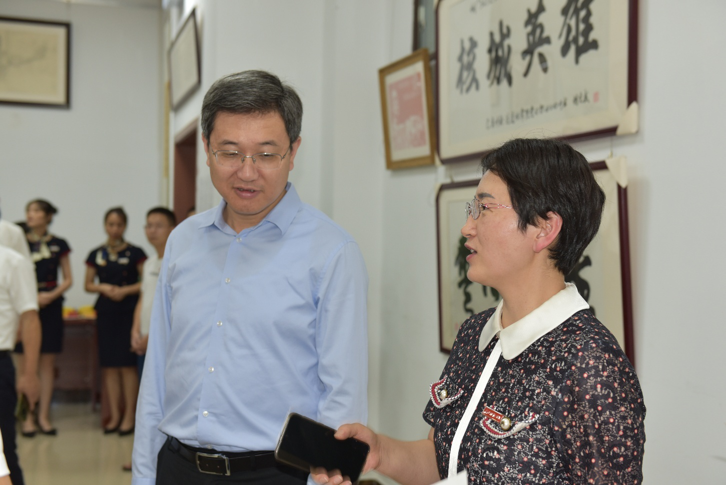 重庆市教委主任刘宴兵、重庆团市委书记廖传锦、涪陵区委书记王志杰先后指导长师英模教育工作